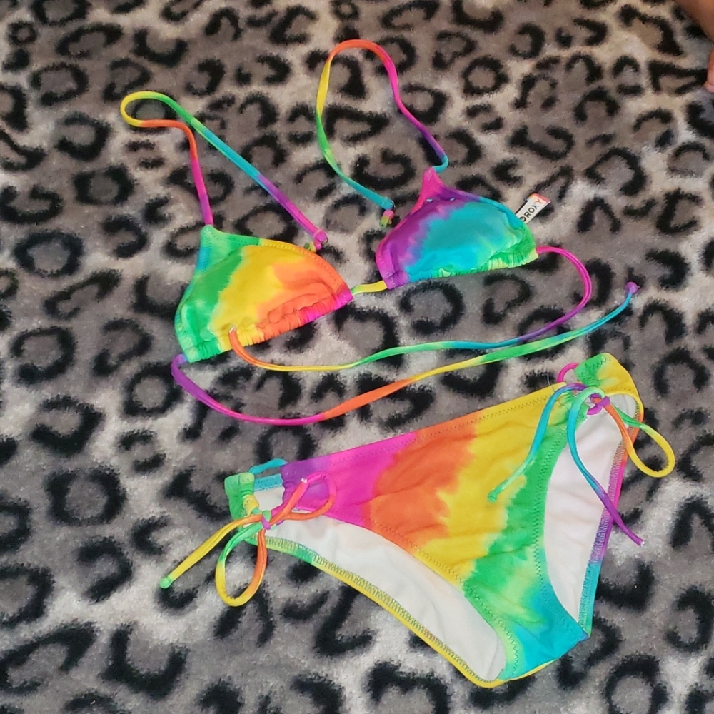Roxy Tye dye bathing suit set